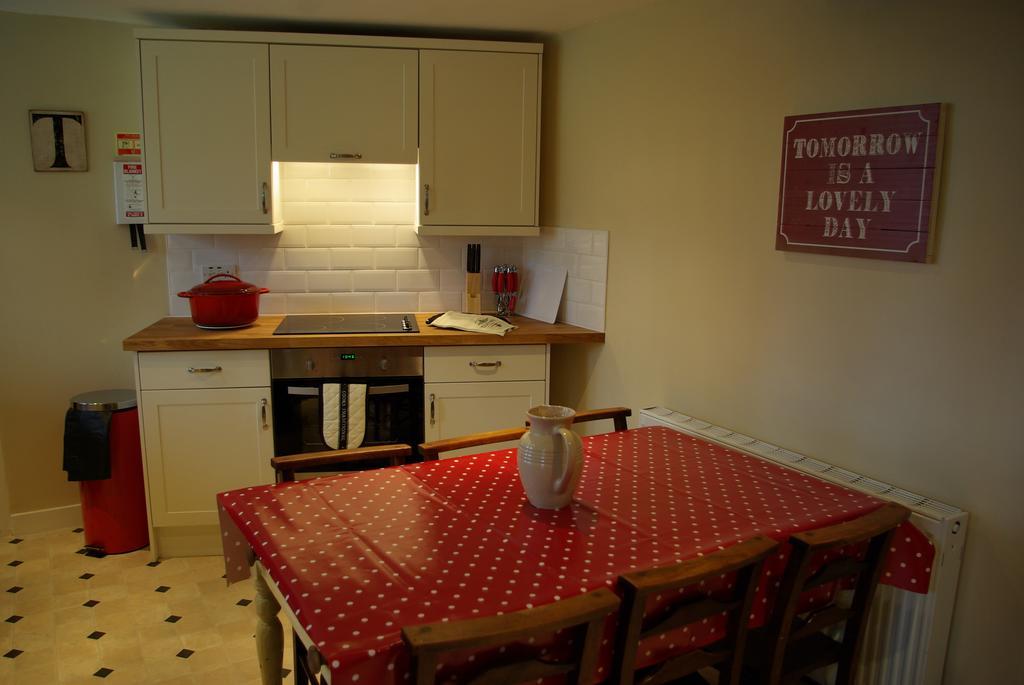 Leeds Castle Holiday Cottages Μέιντστοουν Δωμάτιο φωτογραφία