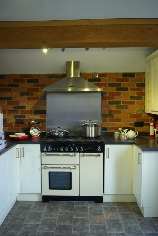 Leeds Castle Holiday Cottages Μέιντστοουν Δωμάτιο φωτογραφία