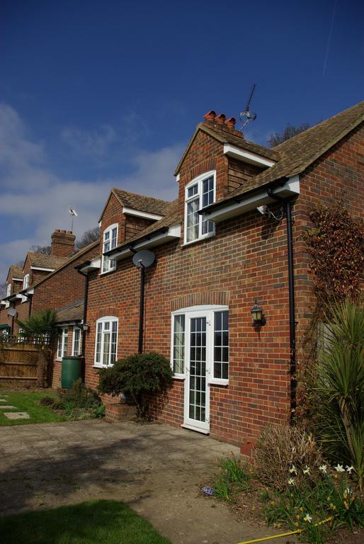 Leeds Castle Holiday Cottages Μέιντστοουν Δωμάτιο φωτογραφία